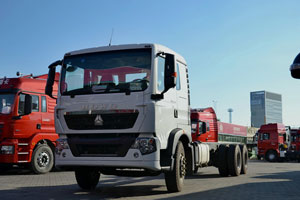 中國(guó)重汽T5G專(zhuān)用車(chē)入駐湖北隨州 