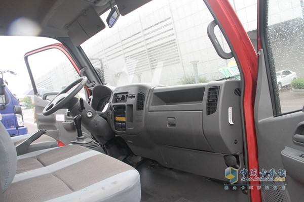 福田驍運 110馬力 4X2 自卸車