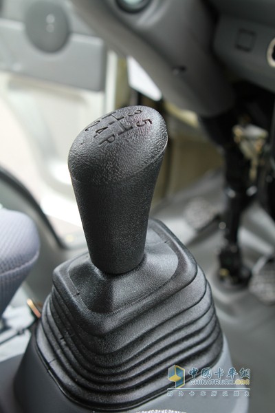 時(shí)代汽車(chē)  馭菱VQ1單排廂車(chē)