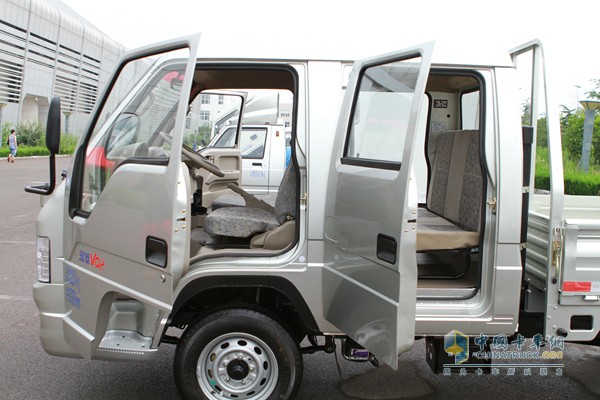 時(shí)代汽車 馭菱VQ2雙排平板