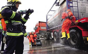 ?；瘜I(yè)運(yùn)輸應(yīng)急救援也玩“互聯(lián)網(wǎng)+”