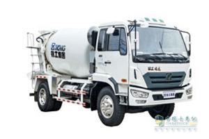 徐工汽車 康明斯210馬力 z系列4×2混凝土攪拌車