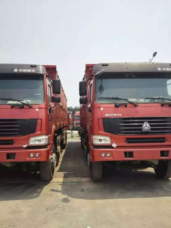 促銷：中國重汽豪沃側(cè)翻自卸車 現(xiàn)車優(yōu)惠9萬元?。?！