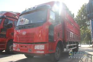 一汽解放、青島解放濟(jì)南卡車展同臺亮相 解放J6領(lǐng)航版受矚