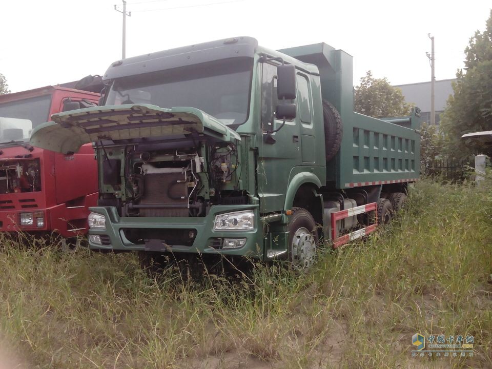 促銷：中國(guó)重汽豪沃5.6米自卸車優(yōu)惠3.5萬(wàn)元