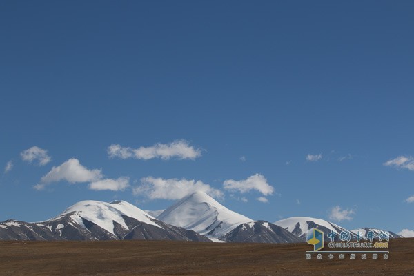 巍巍昆侖，皚皚雪山