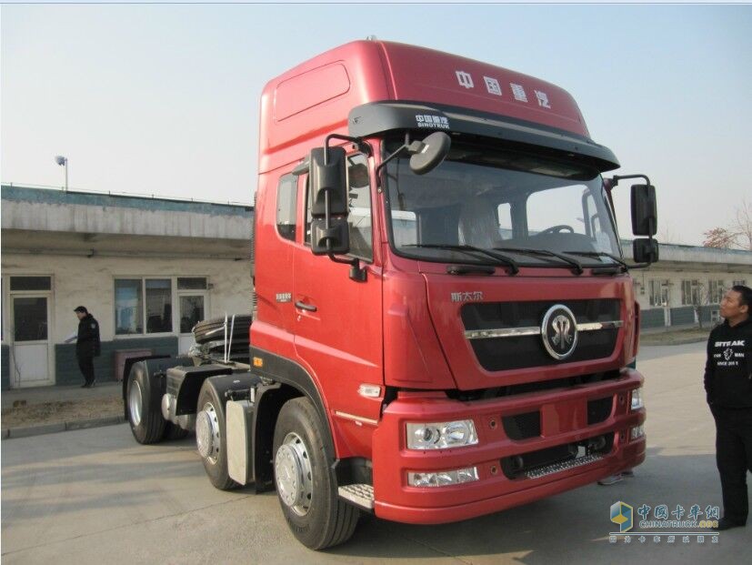 中國重汽牽引車 D7B牽引車國四促銷