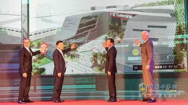 重慶康明斯新基地的藍圖展示