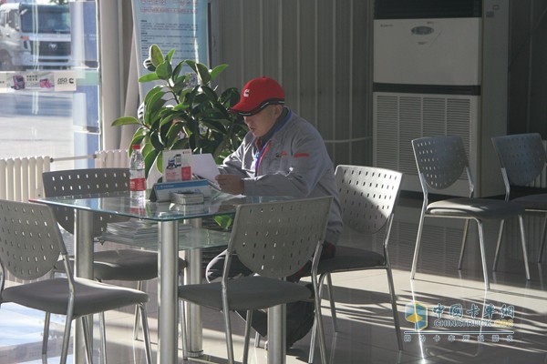 2015歐曼GTL超能版最強(qiáng)維修技師大比武