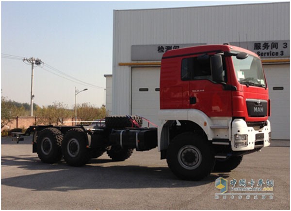 德國(guó)MANTGS 3.540 6X6BB底盤(機(jī)場(chǎng)主力泡沫消防車底盤)