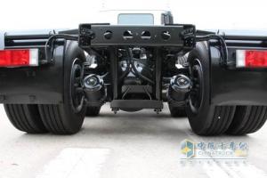 廣汽日野700系列 420馬力 6*4牽引車