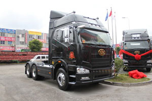 一汽解放 J6P重卡 420馬力 6×4 牽引車 一汽解放 J6P重卡 420馬力 6×4 牽引車