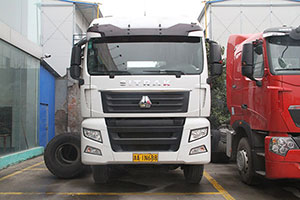 中國重汽 SITRAK C7H重卡 480馬力 6X2 牽引車 中國重汽 SITRAK C7H重卡 480馬力 6X2 牽引車