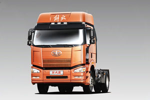 一汽解放 J6 牽引車(chē)