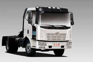 一汽解放 J6 牽引車(chē)