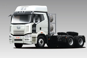 一汽解放J6P 350馬力 6×4天然氣牽引車 一汽解放J6P 350馬力 6×4天然氣牽引車