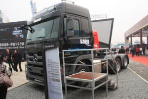 奔馳 Actros重卡 460馬力 6X2 牽引車(后提升橋) 奔馳 Actros重卡 460馬力 6X2 牽引車(后提升橋)