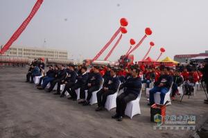 刷新?；愤\(yùn)輸駕駛大賽新高度 出彩天龍哥贏戰(zhàn)東營(yíng)