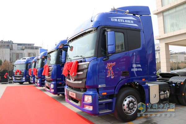 聯(lián)盟與論壇助力  歐曼新一代?；愤\輸車東營交車忙