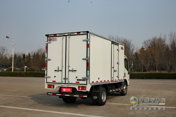 福田時代康瑞H1 110馬力 4.15米單排廂式載貨車