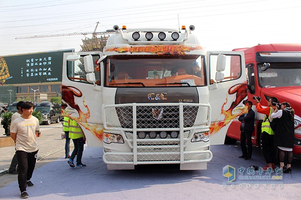 聯(lián)合卡車(chē)火麒麟