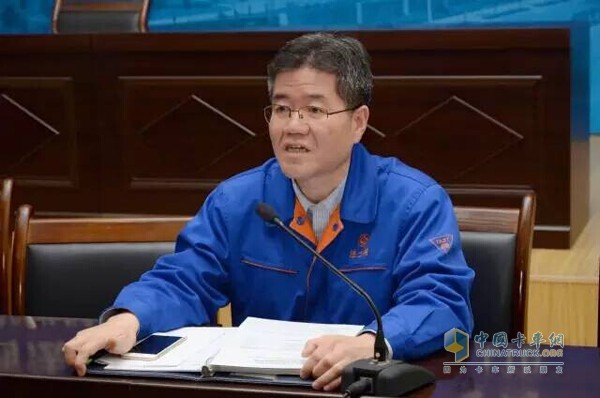 郭金福副總經(jīng)理主持會議