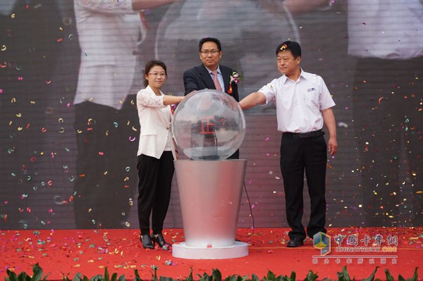 軍瑞通達(dá) 江淮帥鈴(北京)店盛大開(kāi)業(yè)