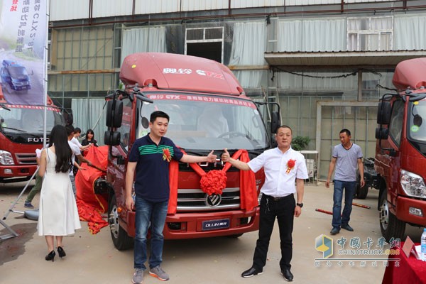 福田奧鈴&圖雅諾2016品質(zhì)體驗(yàn)萬里行引爆鄭州