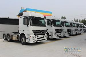 奔馳Actros 2648 6×2卡車(chē)榮耀亮相 暨利星行商用車(chē)?yán)ド娇偛块_(kāi)業(yè)