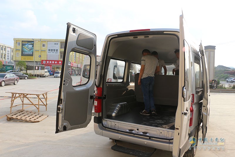 福田奧鈴&圖雅諾品質(zhì)萬里行“猴年馬月”貴州行