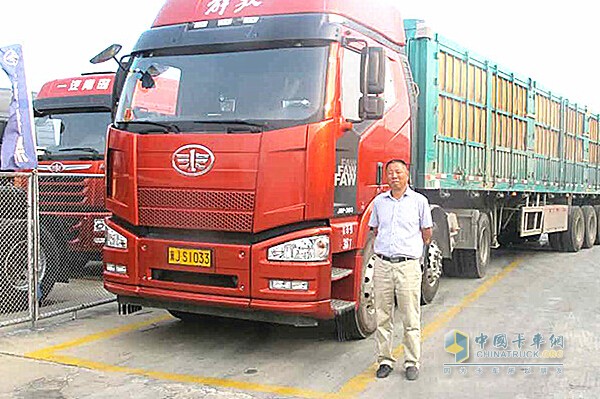 每一段行程都記錄了李政良與解放的相依、相伴