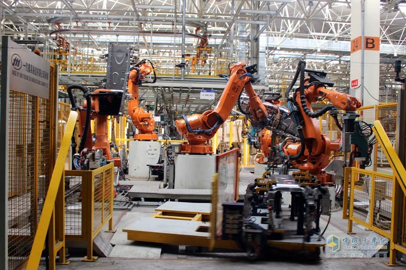 [解放卡車60年]解碼一汽解放青島：新基地 新標(biāo)桿 新航程