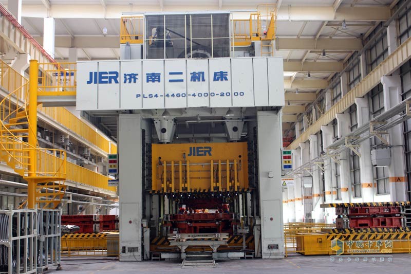 [解放卡車60年]解碼一汽解放青島：新基地 新標(biāo)桿 新航程