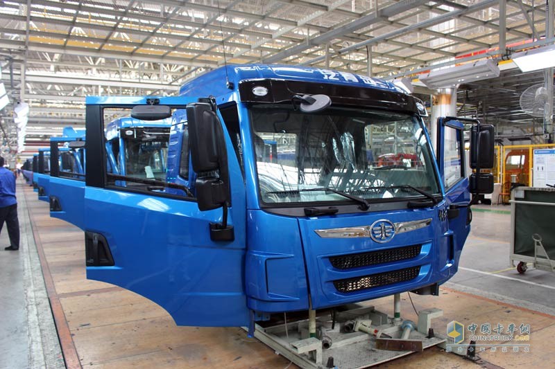 [解放卡車60年]解碼一汽解放青島：新基地 新標(biāo)桿 新航程