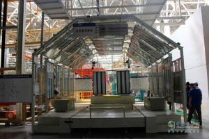 [解放卡車60年]解碼一汽解放青島：新基地 新標(biāo)桿 新航程