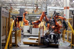 [解放卡車60年]解碼一汽解放青島：新基地 新標(biāo)桿 新航程