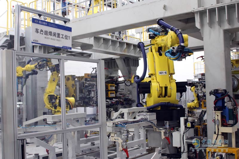 初生牛犢不怕虎 四川現(xiàn)代致道800w試駕體驗