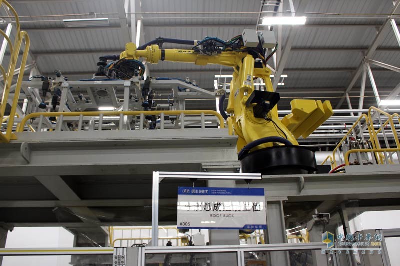 初生牛犢不怕虎 四川現(xiàn)代致道800w試駕體驗