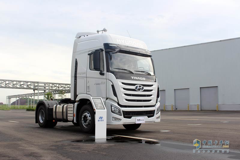 初生牛犢不怕虎 四川現(xiàn)代致道800w試駕體驗