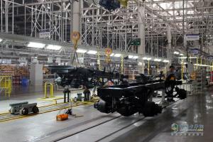 初生牛犢不怕虎 四川現(xiàn)代致道800w試駕體驗