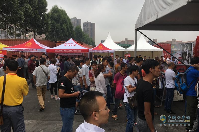 場內場外都精彩 重汽首屆節(jié)油賽成都落幕