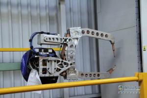 奔馳卡車德國(guó)行：這么造Actros 探訪梅賽德斯-奔馳沃爾特工廠