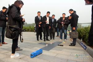 見證中國力量 2016年奔馳卡車FleetBoard?車手聯(lián)盟賽頒獎(jiǎng)