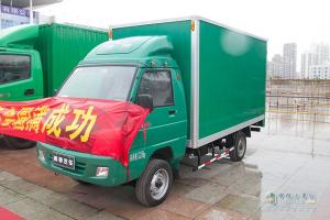 濟南卡車展輕卡秀 奧馳汽車、時代汽車展物流車型