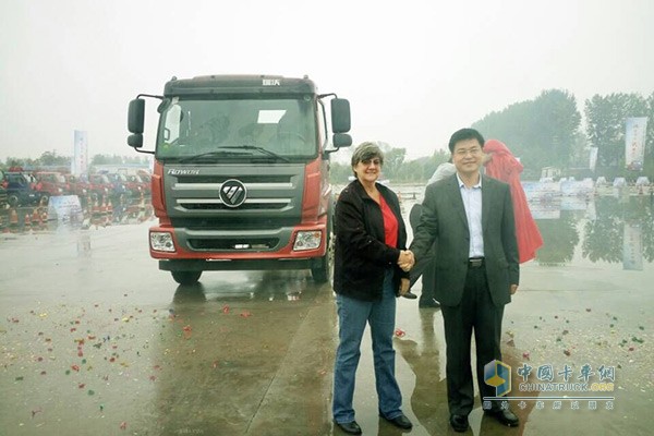 參賽用車(chē)揭幕