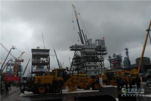 2016上海寶馬展 場(chǎng)外產(chǎn)品各個(gè)都要上天啊