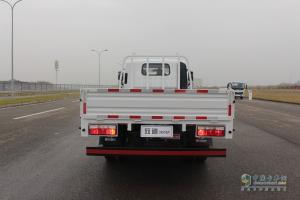 四川現(xiàn)代 致道300M 129馬力 排半欄板輕卡