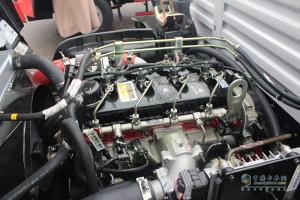 四川現(xiàn)代 致道300M 129馬力 排半欄板輕卡