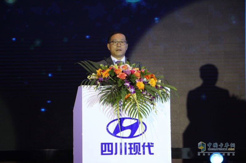 四川現(xiàn)代年度商務(wù)大會 給夢想插上科技的翅膀