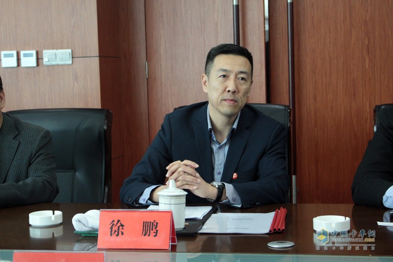 主攻中置軸轎運車 一汽解放與天津勞爾簽署戰(zhàn)略合作